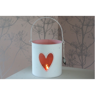 Lantern heart L